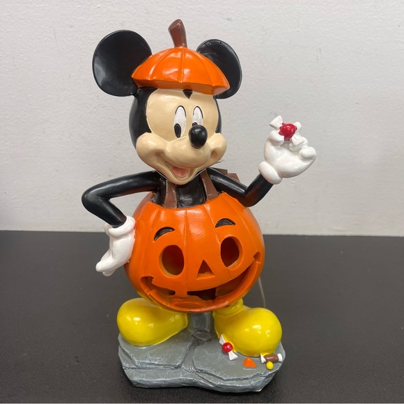 Disney Mickey And Minnie Mouse LED Light Up Halloween Statues - Picture 12 of 16